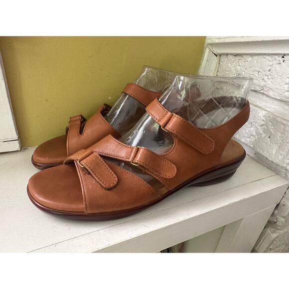 SAS Tabby Slingback Sandal Tripod Caramel Comfort Sandals sz 9N - Picture 2 of 16